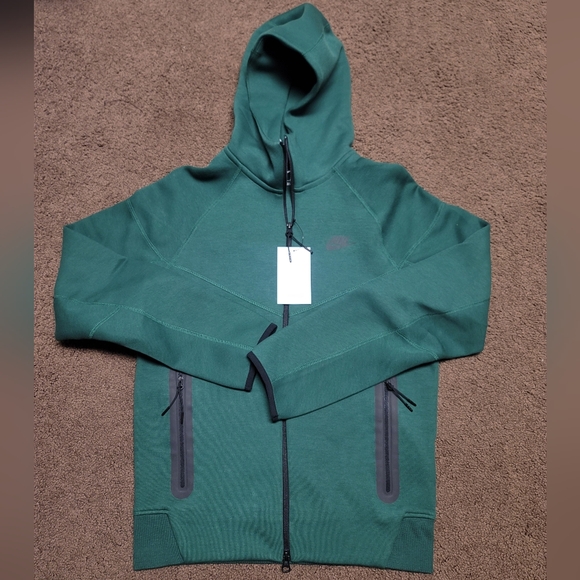 New Tech Fleece Windrunner Full-Zip Hoodie Gorge Green Mens Size Small